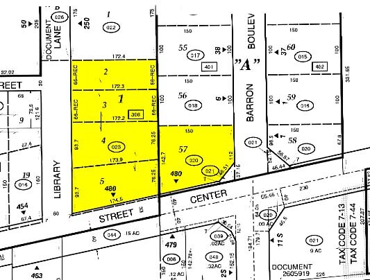 More Photos Of 480 Center St, Grayslake Bank For Lease