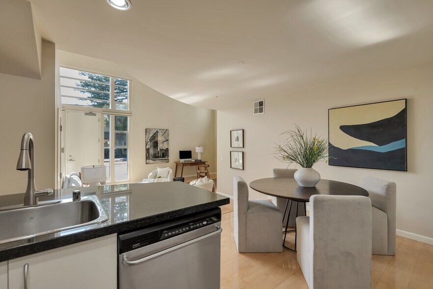 More Photos Of 756 1st St W, Sonoma Office For Sale