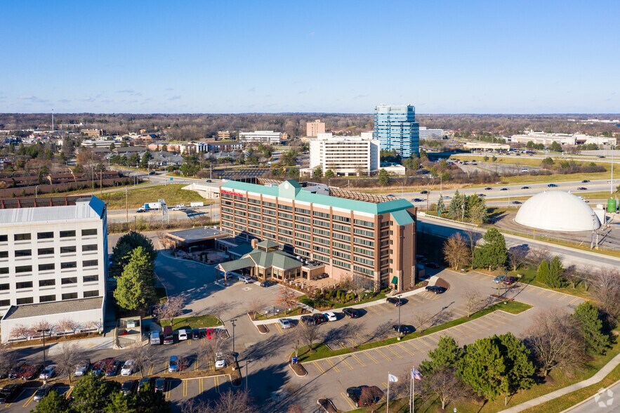 More Photos Of 26000 American Dr, Southfield Hotel For Sale