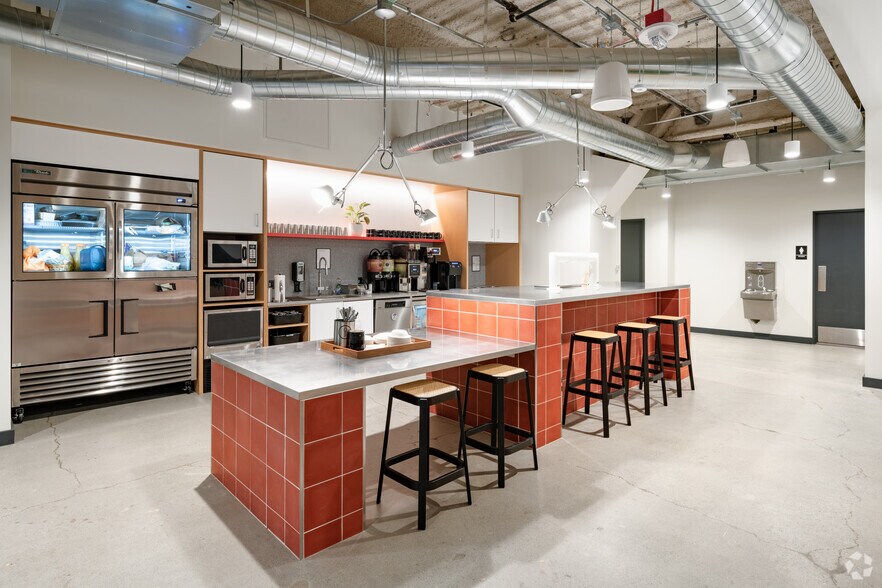 More Photos Of 1201 3rd Ave, Seattle Office For Lease