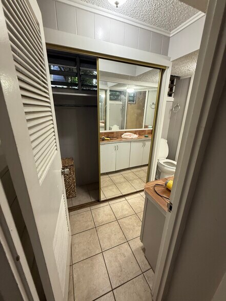 More Photos Of 2406 Kuhio Ave, Honolulu Apartments For Sale