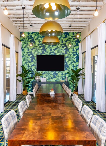 More Photos Of 3176 Main St, Duluth Coworking Space