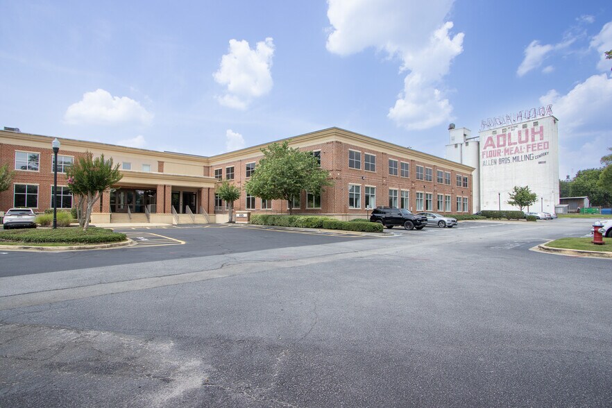 More Photos Of 700 Gervais St, Columbia Office For Lease