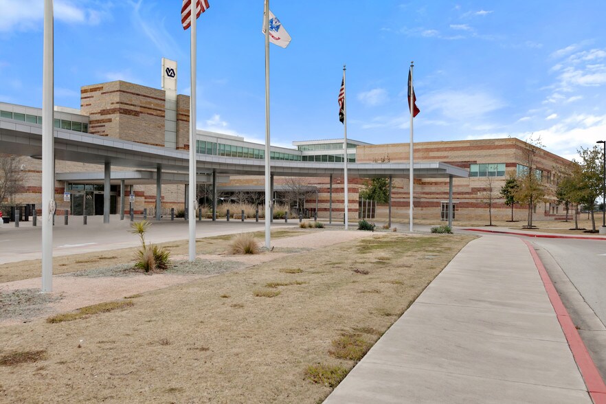 More Photos Of 7901 Metropolis Dr, Austin Hospital For Sale