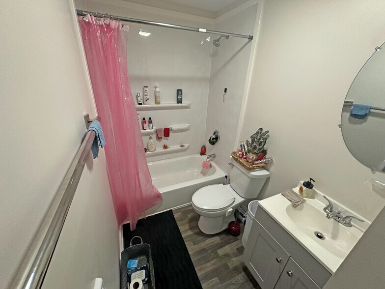 More Photos Of , Kankakee Multifamily For Sale