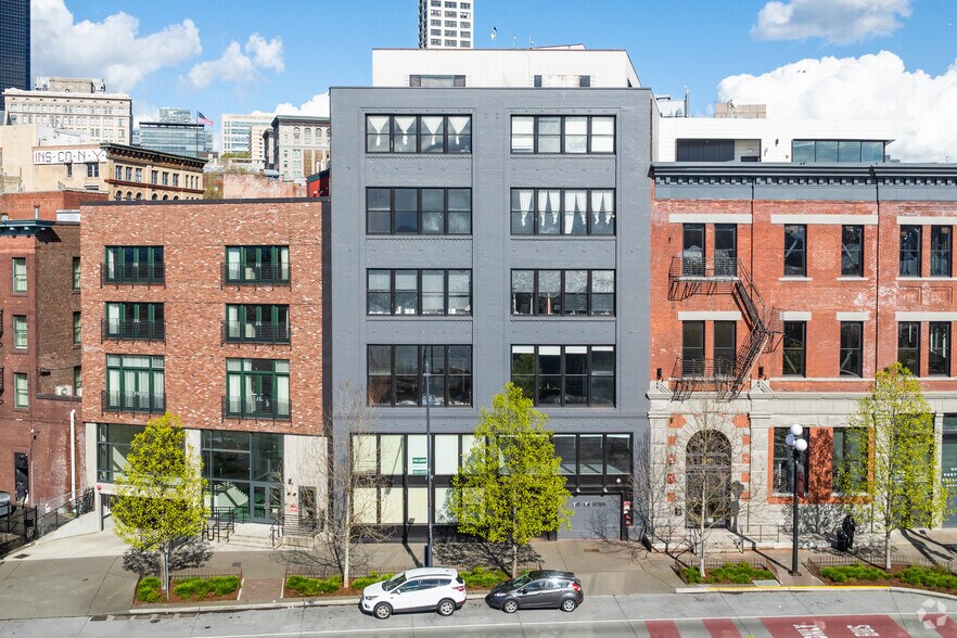 Primary Photo Of 114 Alaskan Way S, Seattle Loft Creative Space For Lease