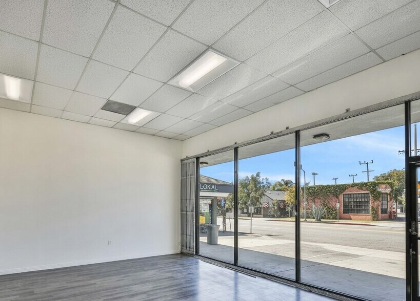 More Photos Of 701-715 Lincoln Blvd, Venice Unknown For Lease