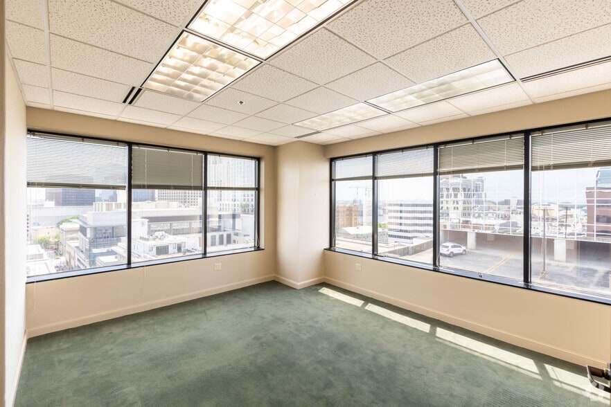 More Photos Of 150 Boush St, Norfolk Office For Lease
