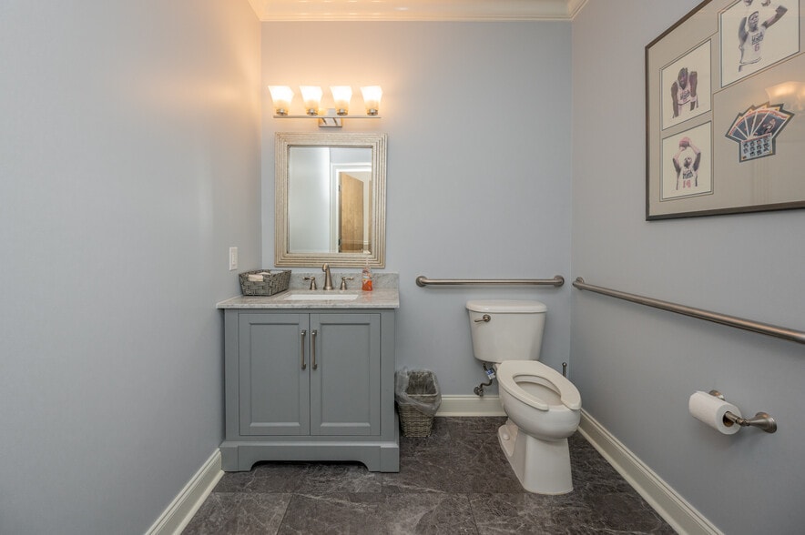 More Photos Of 2201 Providence Park, Birmingham Office For Sale