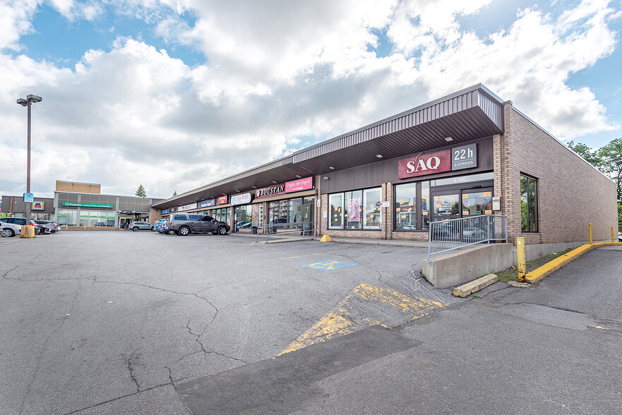 Primary Photo Of 6366-6420 Rue Sherbrooke E, Montréal Storefront For Lease