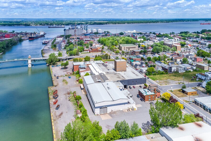 More Photos Of 160 Rue Du Roi, Sorel-tracy Warehouse For Lease