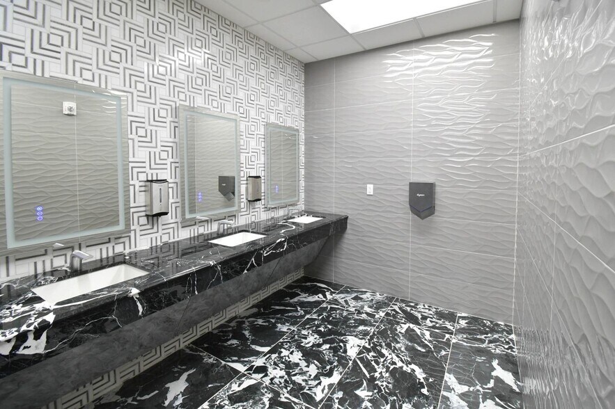 More Photos Of 16 Abeel Rd, Monroe Township Warehouse For Sale