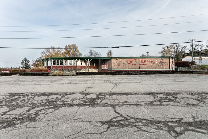 Primary Photo Of 4950 KY-52, Loretto Restaurant For Sale