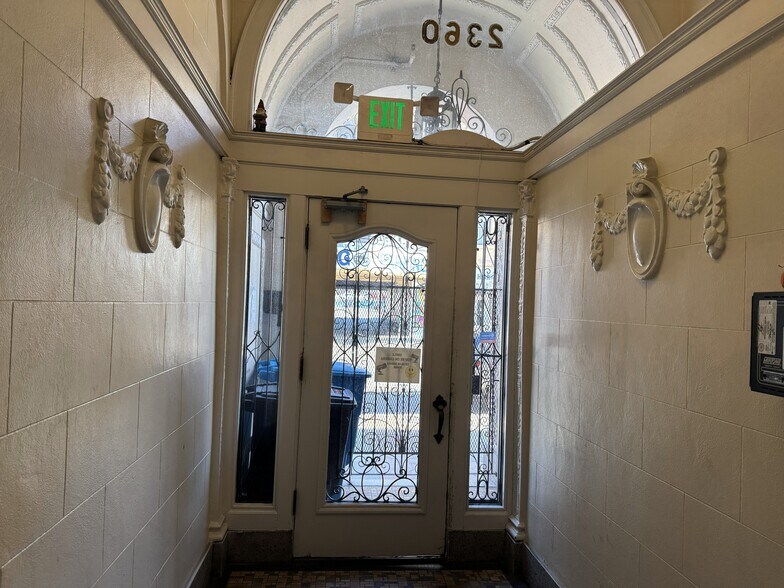 More Photos Of 2360-2366 Mission St, San Francisco Apartments For Sale