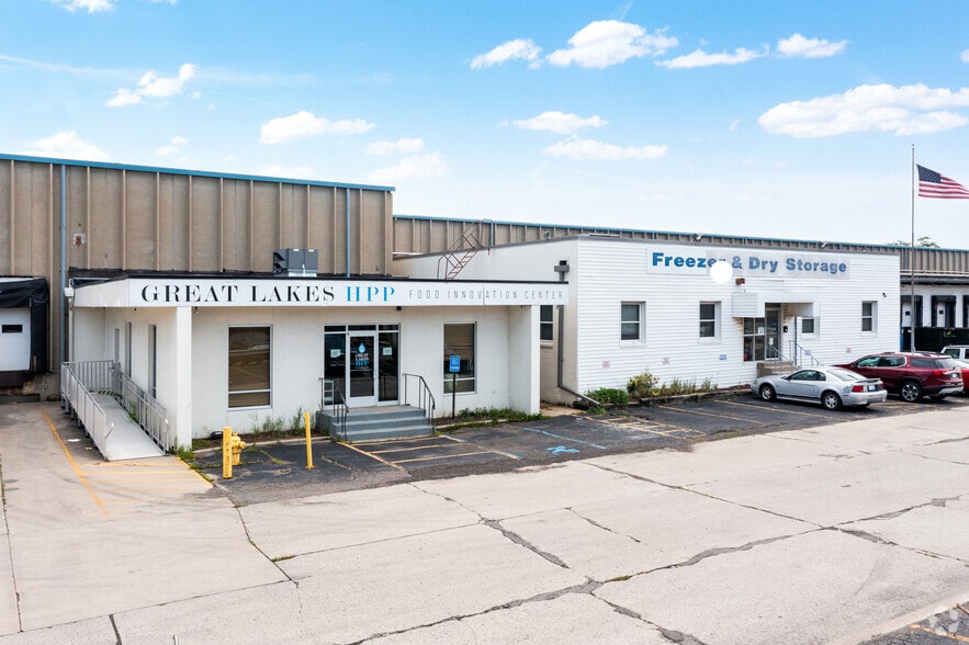 More Photos Of 21740 Trolley Industrial Dr, Taylor Refrigeration Cold Storage For Lease