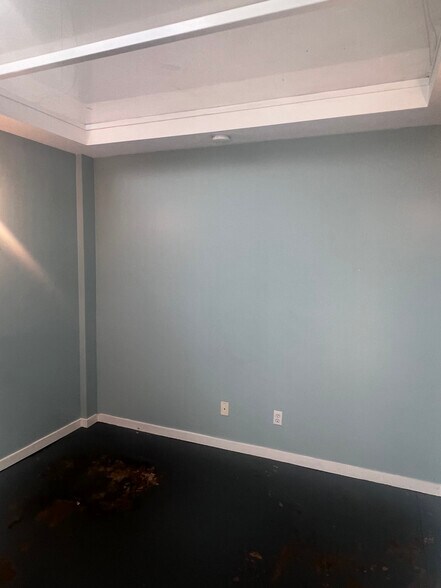 More Photos Of 915 Bryant St, San Francisco Flex For Lease