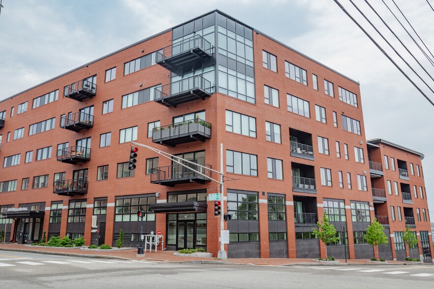 More Photos Of 383 Commercial St, Portland Apartments For Sale