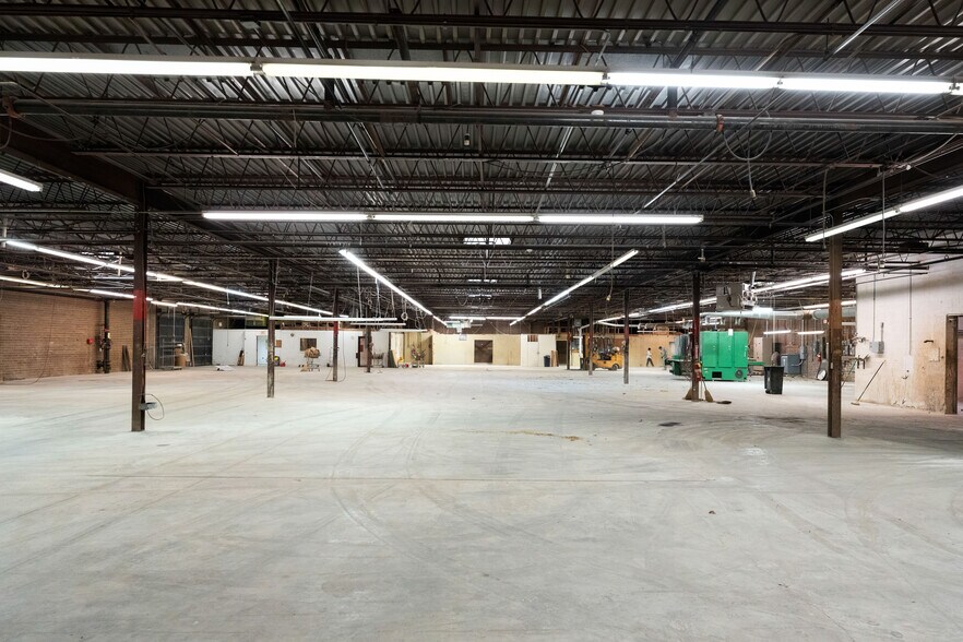 More Photos Of 1218 Hickory Chapel Rd, High Point Light Distribution For Lease