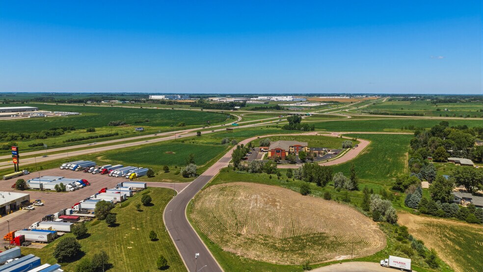 More Photos Of 5600 N Granite Ln, Sioux Falls Land For Sale