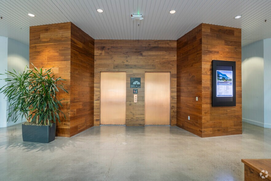 More Photos Of 3100 Oak Rd, Walnut Creek Office For Lease