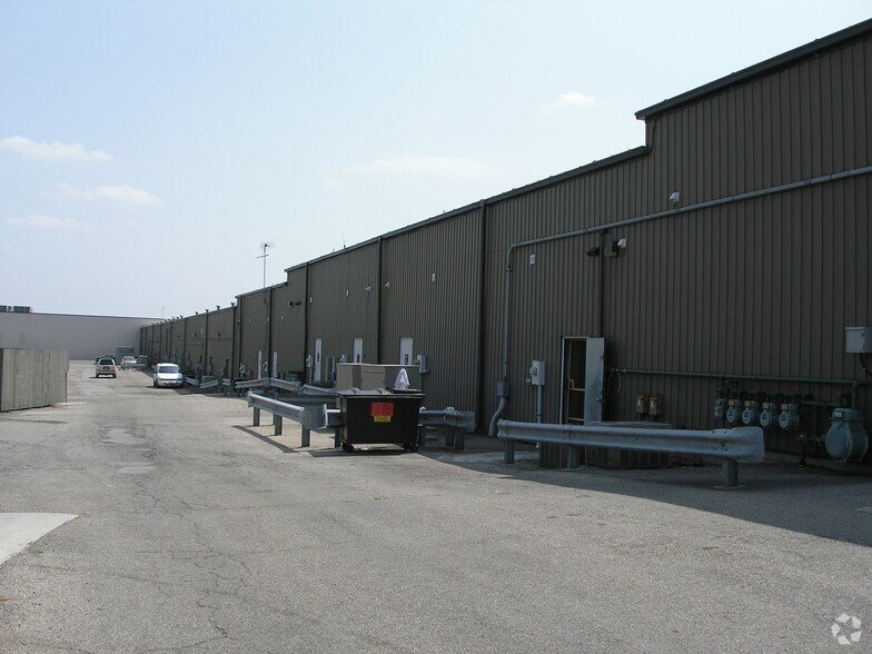 More Photos Of 4714 Cemetery Rd, Hilliard Unknown For Lease