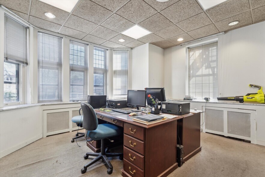 More Photos Of 7425 Old York Rd, Elkins Park Loft Creative Space For Sale