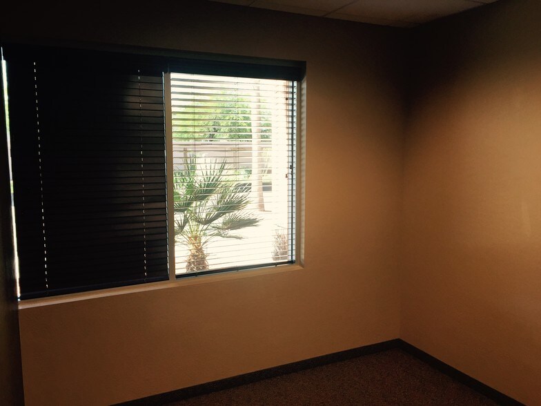 More Photos Of 333 N Dobson Rd, Chandler Office For Sale