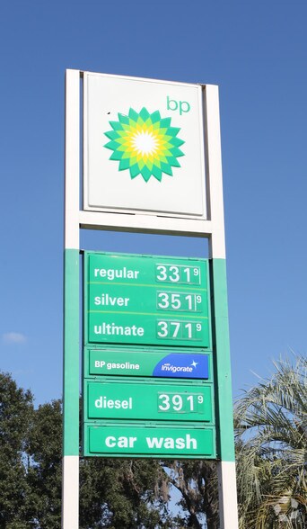 More Photos Of 12331 San Jose Blvd, Jacksonville Service Station For Lease