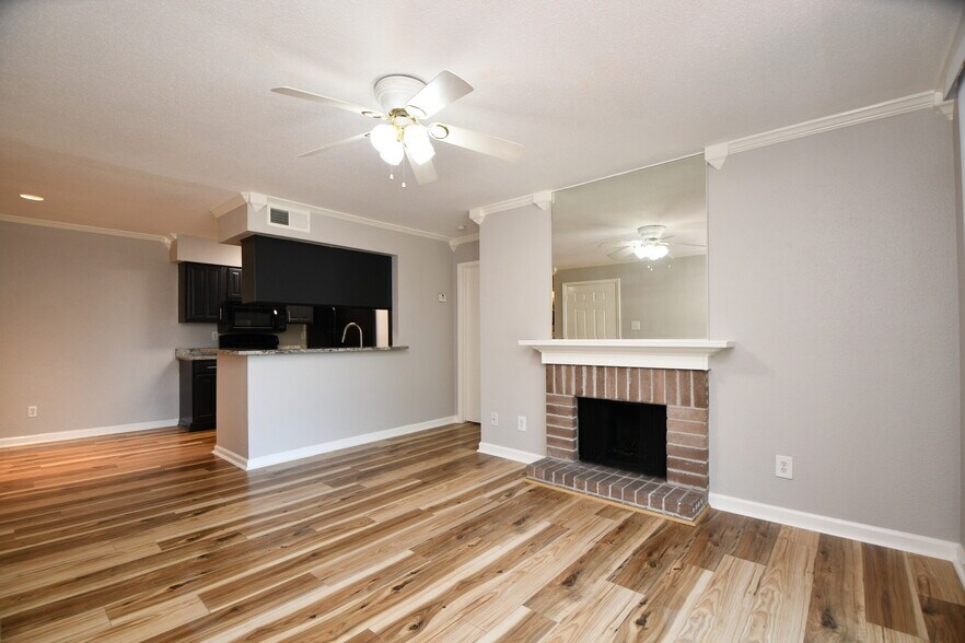 More Photos Of , Houston Multifamily For Sale