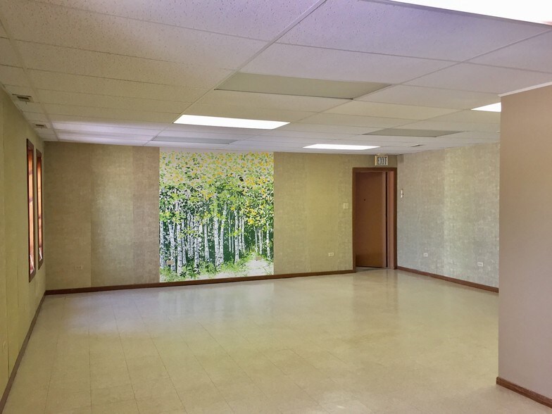 More Photos Of 8224 Calumet Ave, Munster Medical For Lease