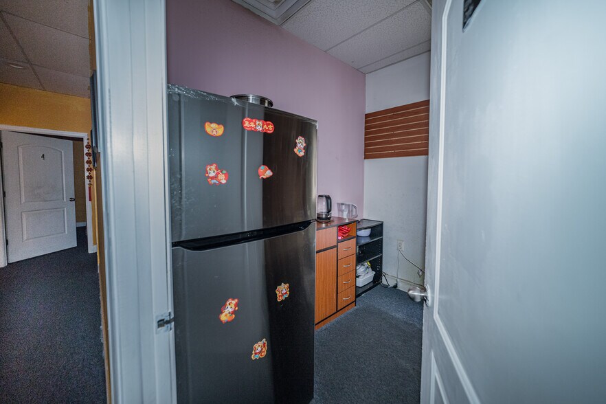 More Photos Of 8632-8638 Centreville Rd, Manassas Storefront Retail Office For Sale