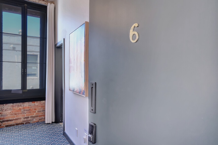 More Photos Of 233 Broad St, Nevada City Hotel For Sale