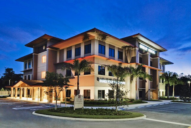 More Photos Of 12250 E Tamiami Trl, Naples Medical For Lease