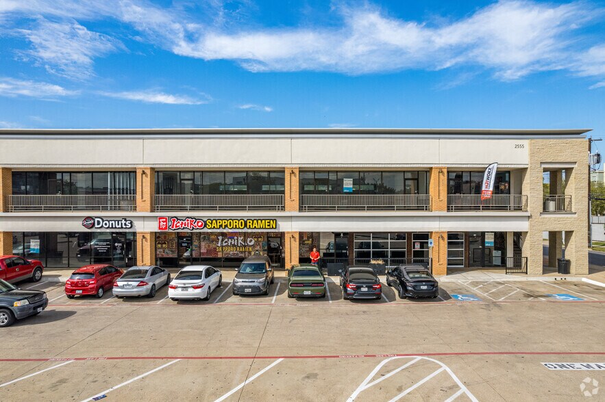 More Photos Of 2515-2555 Inwood Rd, Dallas Unknown For Lease