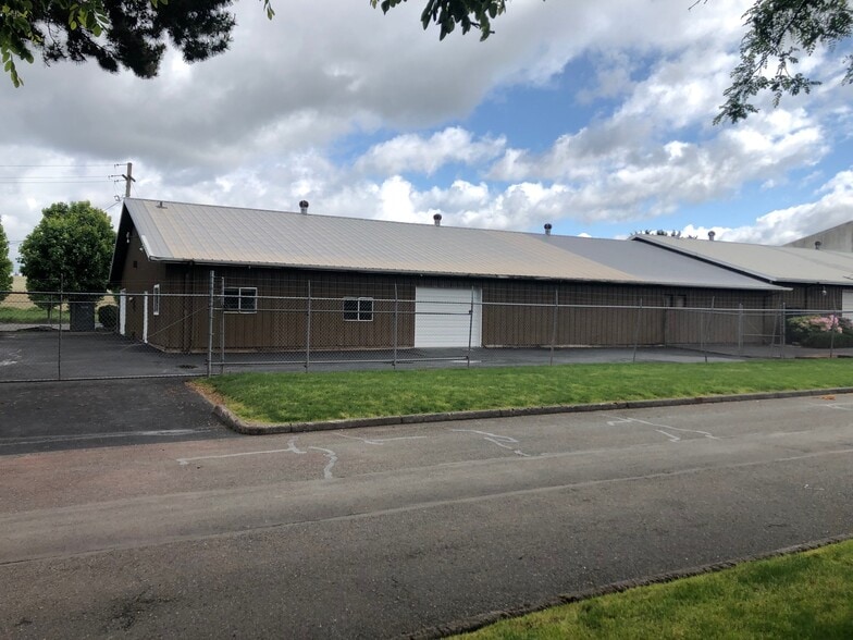 More Photos Of 2803 NE 65th Ave, Vancouver Warehouse For Lease