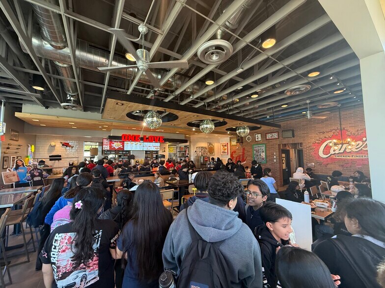 More Photos Of 1303 Bristol St, Santa Ana Fast Food For Sale