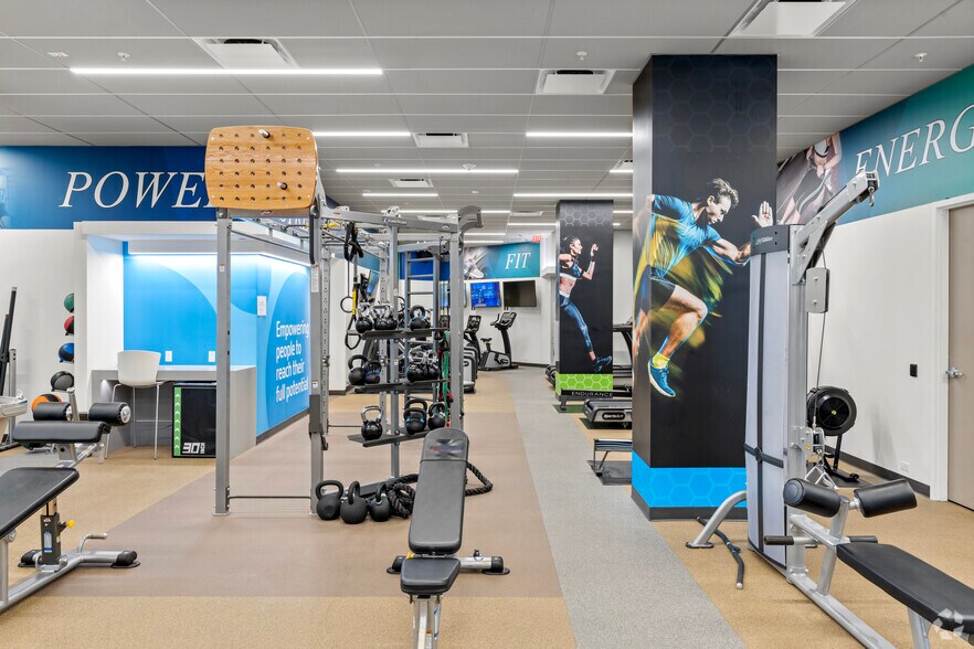 More Photos Of 899 W Cypress Creek Rd, Fort Lauderdale Office For Lease