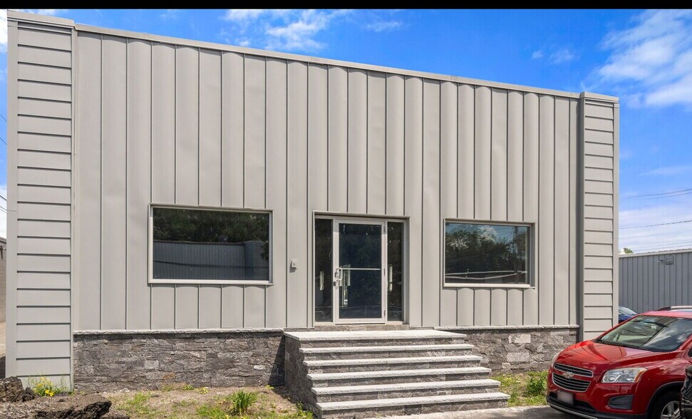 Primary Photo Of 45 Tosca Dr, Stoughton Warehouse For Lease