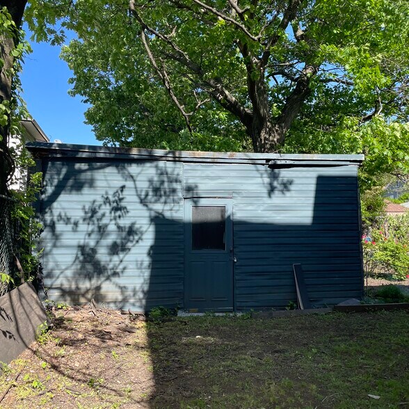 More Photos Of 363 Broadway, Staten Island Apartments For Sale