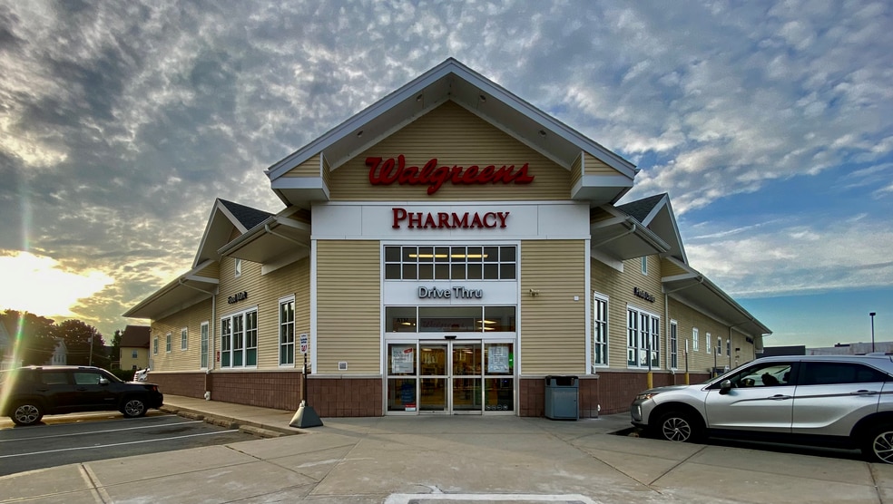 More Photos Of 210 Main St, Waterville Drugstore For Sale