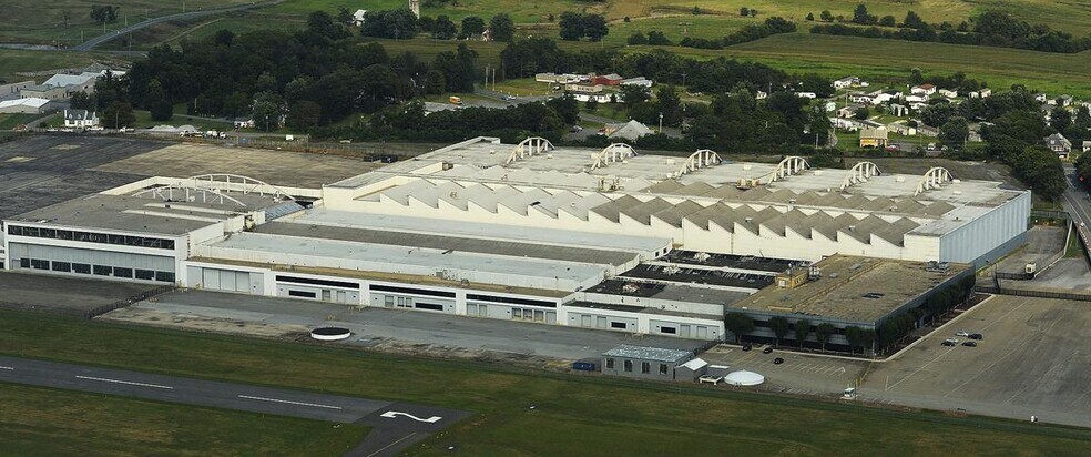 More Photos Of 18450 Showalter Rd, Hagerstown Manufacturing For Lease