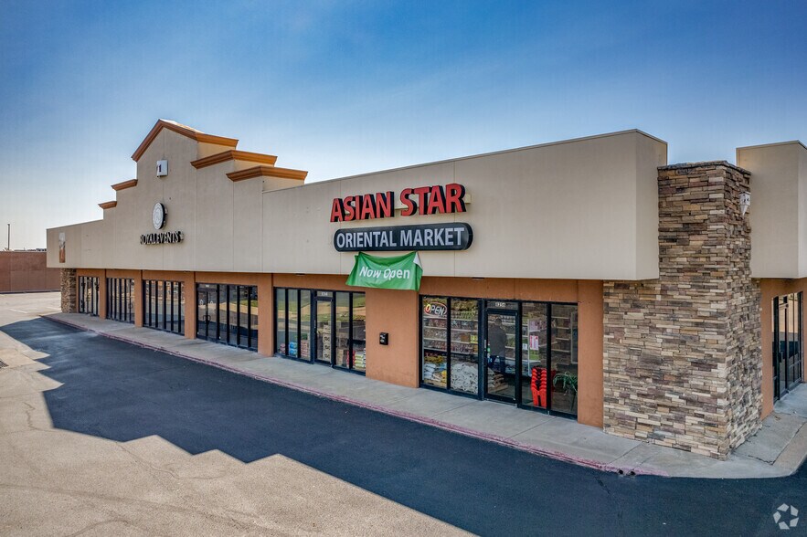 More Photos Of 8202-8278 E 71st St, Tulsa Unknown For Lease