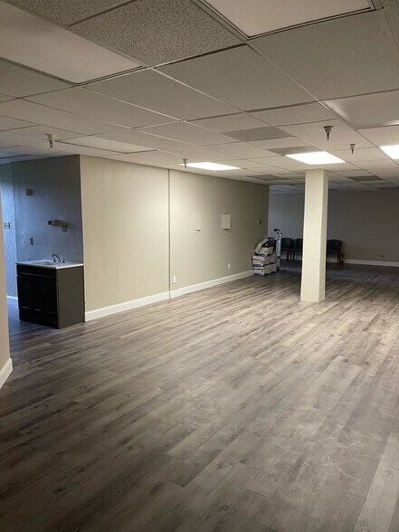 More Photos Of 695 Oak Grove Ave, Menlo Park Medical For Sale