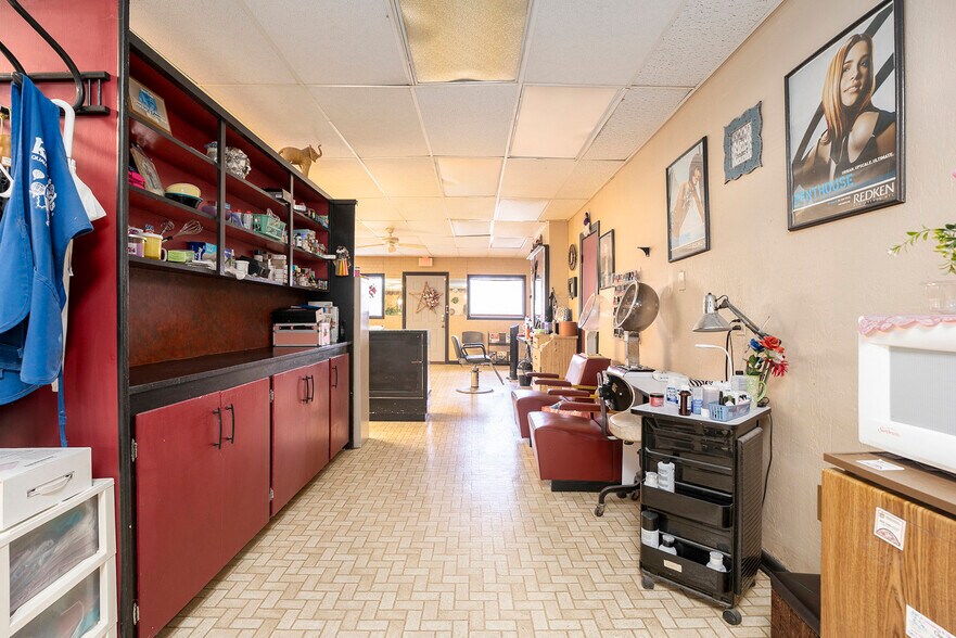 More Photos Of 512 N Logan St, Texas City Freestanding For Sale