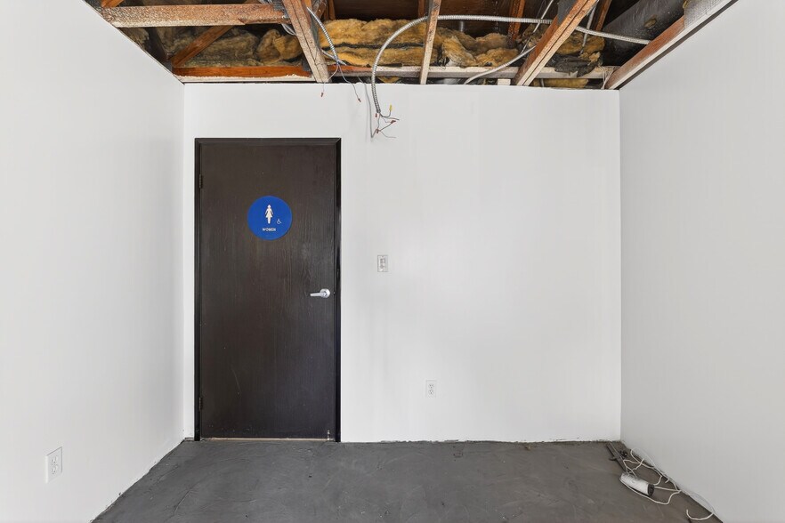 More Photos Of 5411 Valley Blvd, Los Angeles Warehouse For Lease