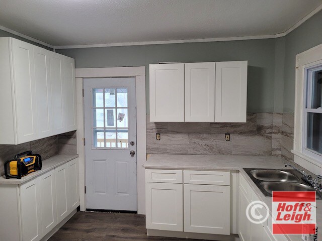 More Photos Of 316 Main St, Wadsworth Specialty For Sale