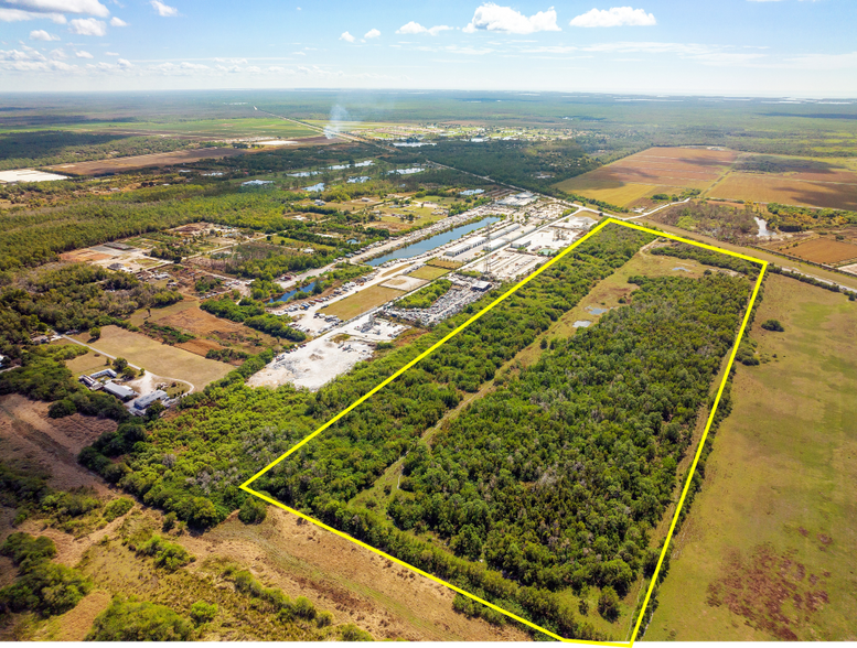 More Photos Of 15435 Tamiami Trl E, Naples Land For Sale