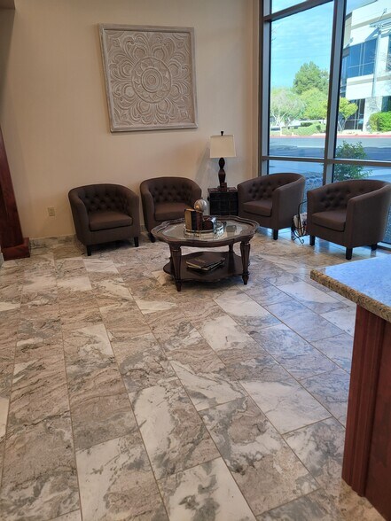 More Photos Of 5700 W Chandler Blvd, Chandler Coworking Space