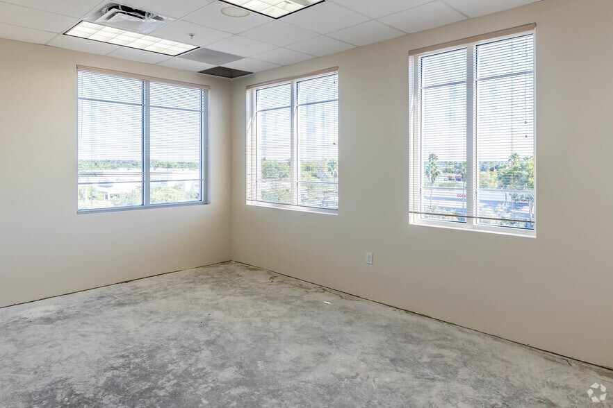 More Photos Of 1398 SW 160th Ave, Weston Medical For Lease