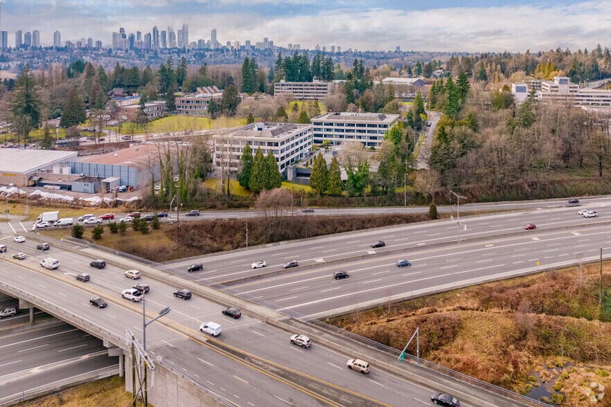 More Photos Of 6400 Roberts St, Burnaby Office For Lease